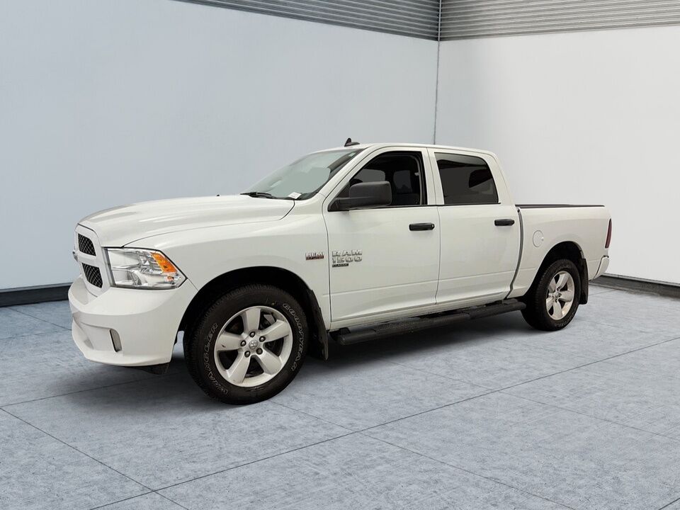 2022 Ram 1500 Classic  - Blainville Chrysler