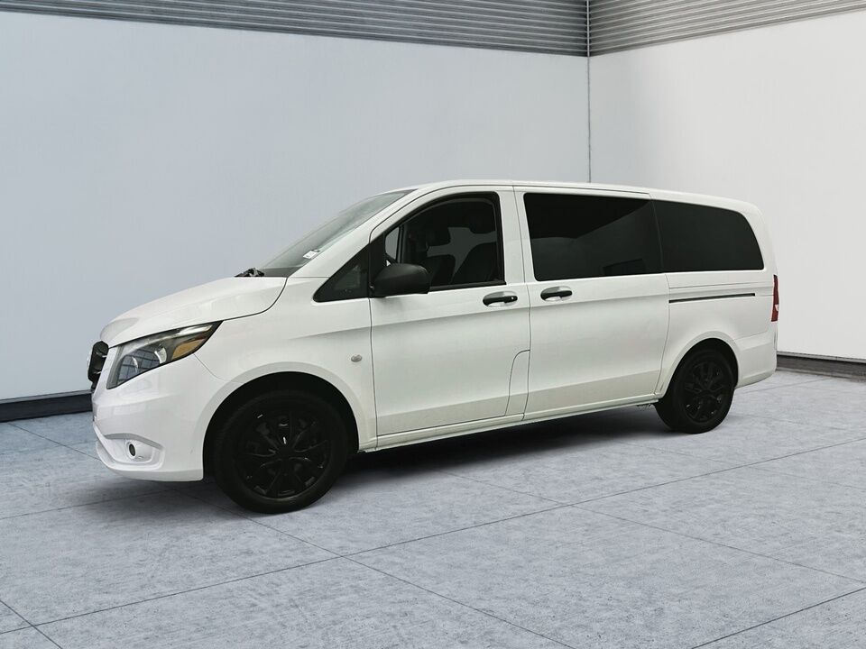 2022 Mercedes-Benz Metris Passenger Van  - Blainville Chrysler