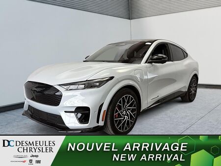 2022 Ford Mustang Mach-E  - Desmeules Chrysler