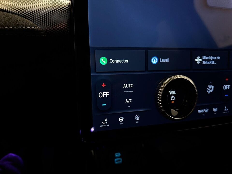 2022 Ford Mustang Mach-E  - Desmeules Chrysler