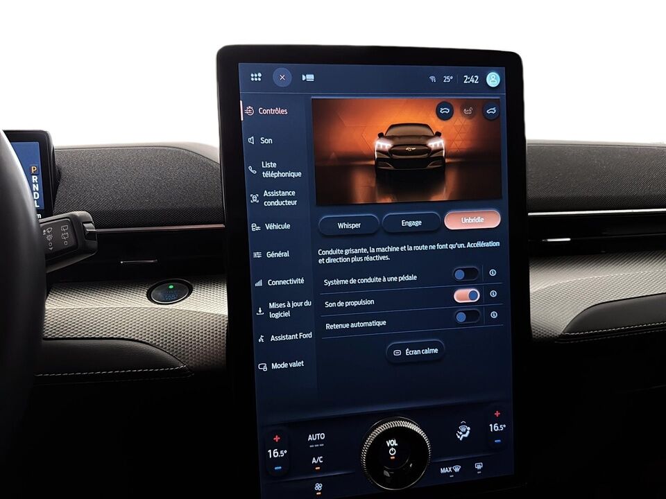 2022 Ford Mustang Mach-E  - Desmeules Chrysler
