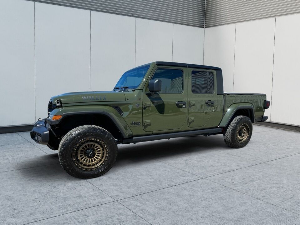 2023 Jeep Gladiator  - Blainville Chrysler