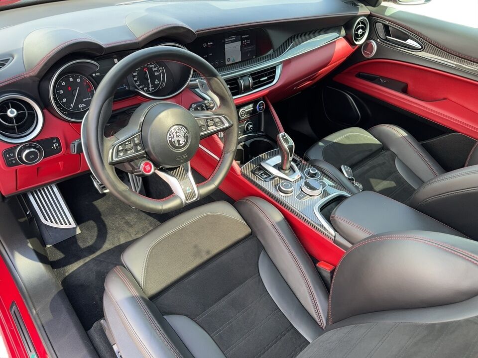 2021 Alfa Romeo Stelvio quadrifoglio  - Desmeules Chrysler