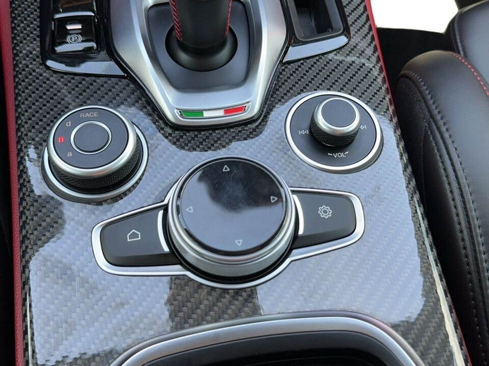 2021 Alfa Romeo Stelvio quadrifoglio  - Desmeules Chrysler