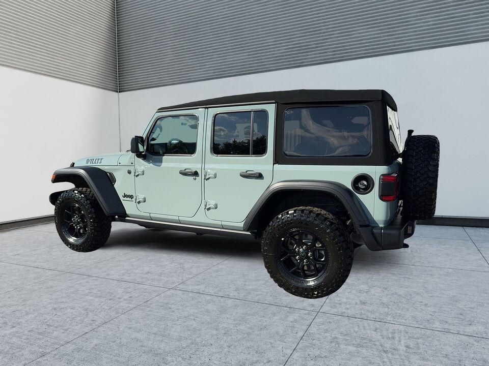 2024 Jeep Wrangler  - Desmeules Chrysler