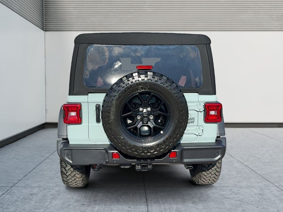 2024 Jeep Wrangler  - Blainville Chrysler