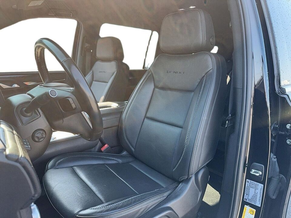 2022 GMC Yukon XL  - Blainville Chrysler