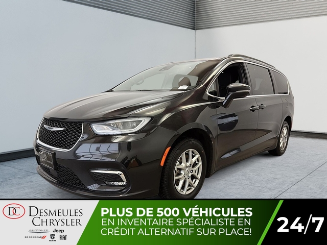 2022 Chrysler Pacifica for Sale  - DC-D5870  - Desmeules Chrysler