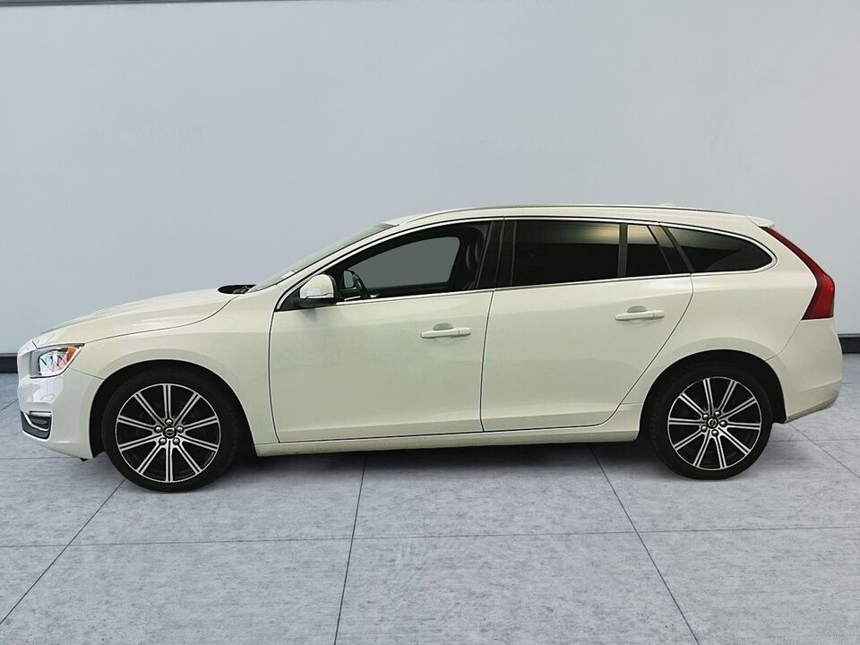 2015 Volvo V60  - Desmeules Chrysler