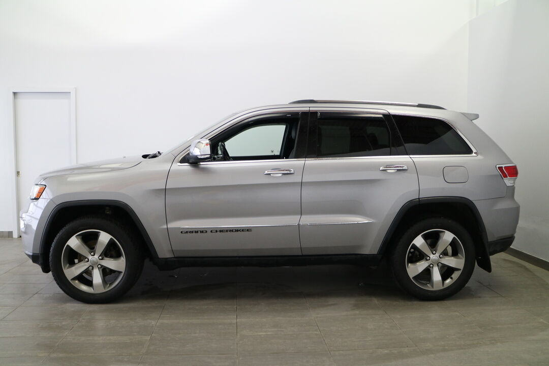 2020 Jeep Grand Cherokee  - Blainville Chrysler