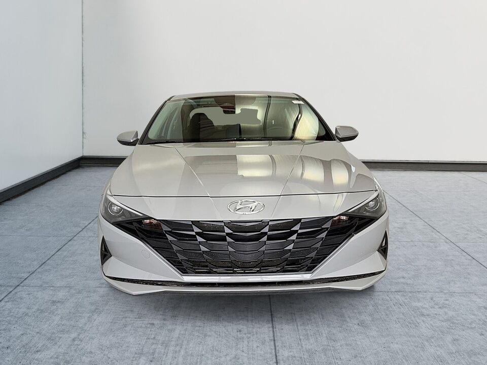 2022 Hyundai Elantra  - Blainville Chrysler