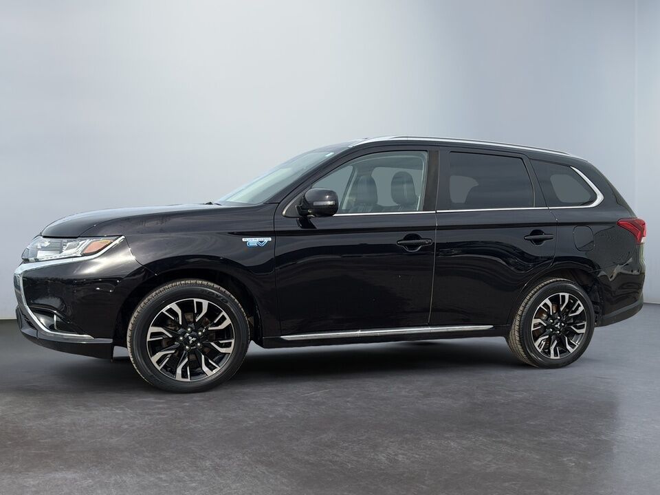 2018 Mitsubishi Outlander PHEV  - Desmeules Chrysler