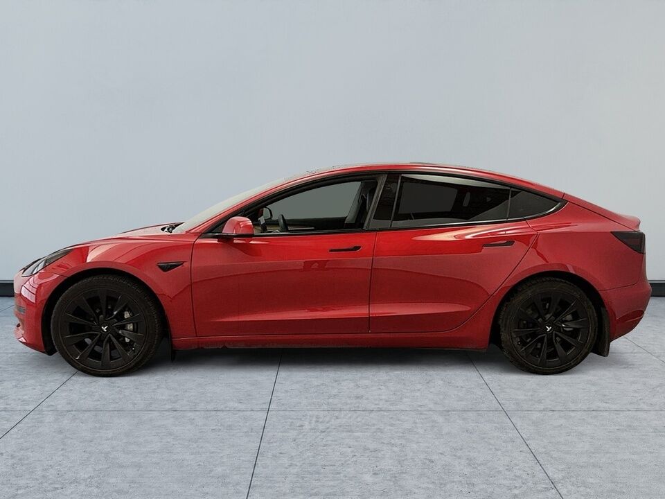 2021 Tesla Model 3  - Desmeules Chrysler