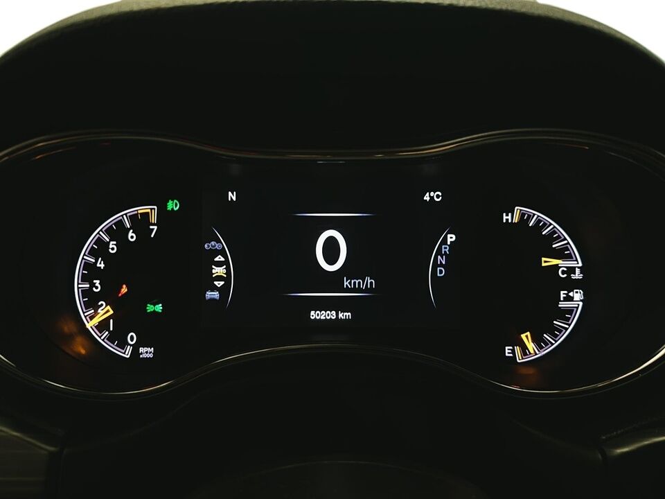 2021 Jeep Grand Cherokee  - Desmeules Chrysler