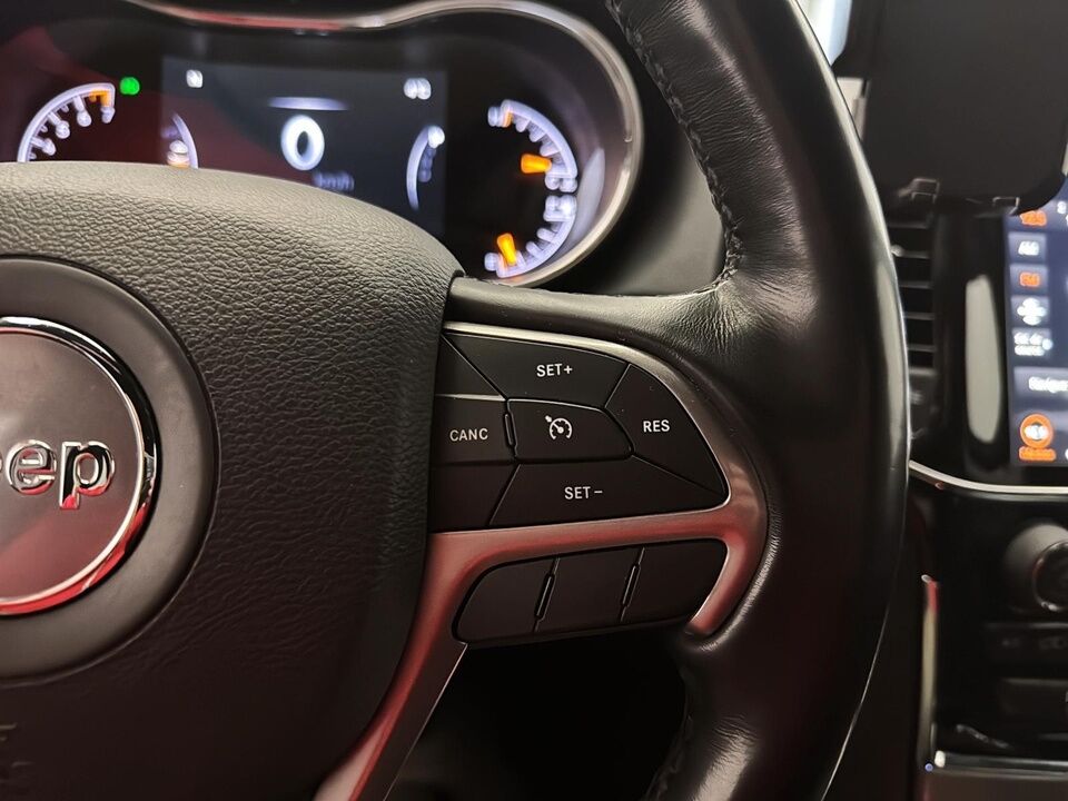 2021 Jeep Grand Cherokee  - Desmeules Chrysler