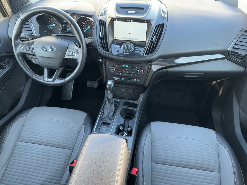 2018 Ford ESCAPE TITANIUM  - Desmeules Chrysler