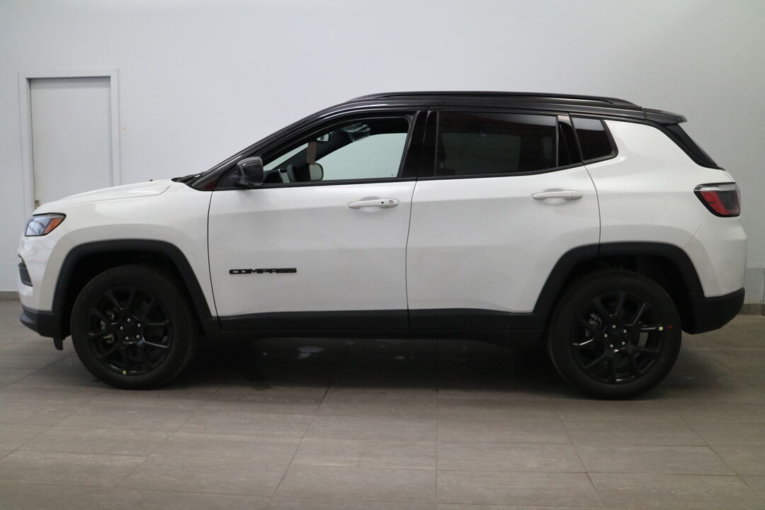 2023 Jeep Compass  - Blainville Chrysler