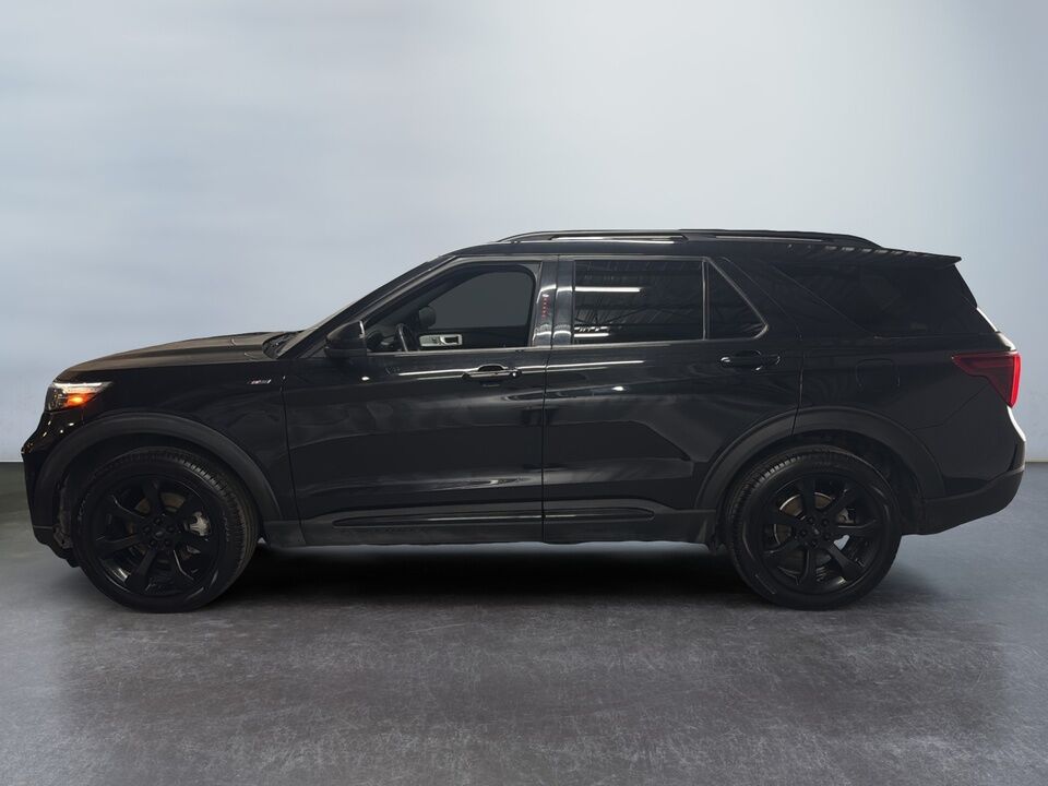 2023 Ford Explorer  - Desmeules Chrysler