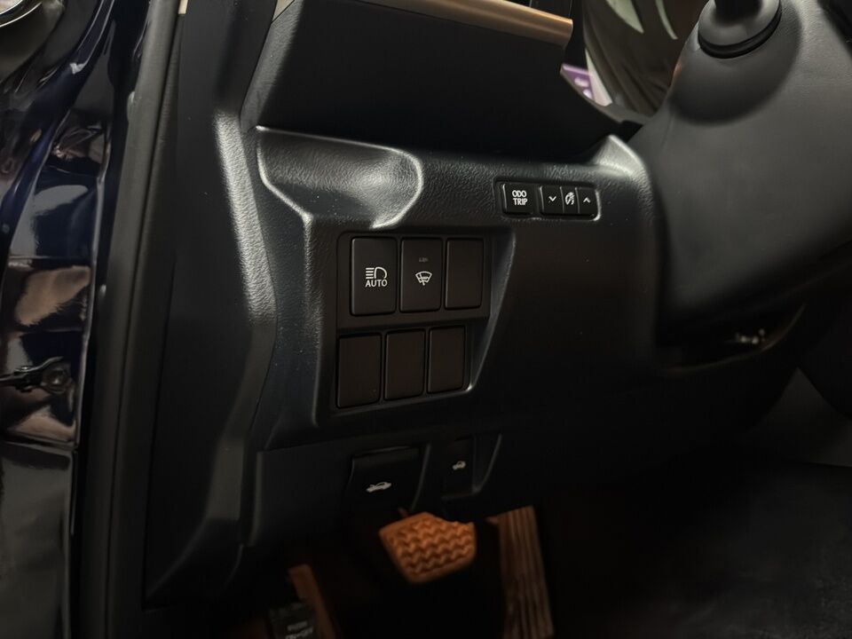 2017 Lexus IS  - Desmeules Chrysler