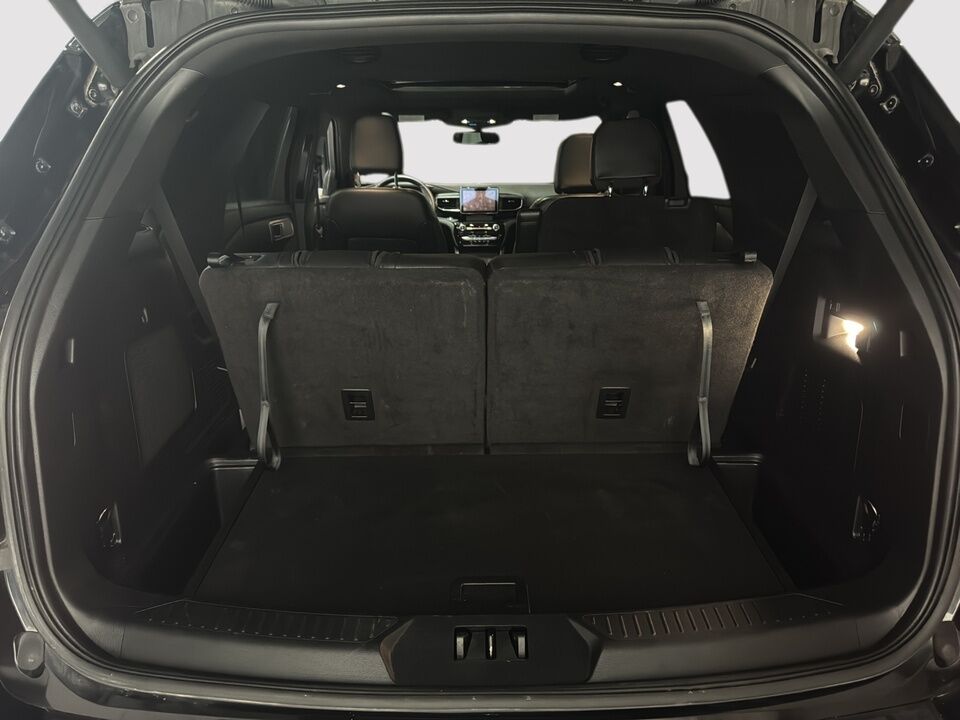 2023 Ford Explorer  - Desmeules Chrysler