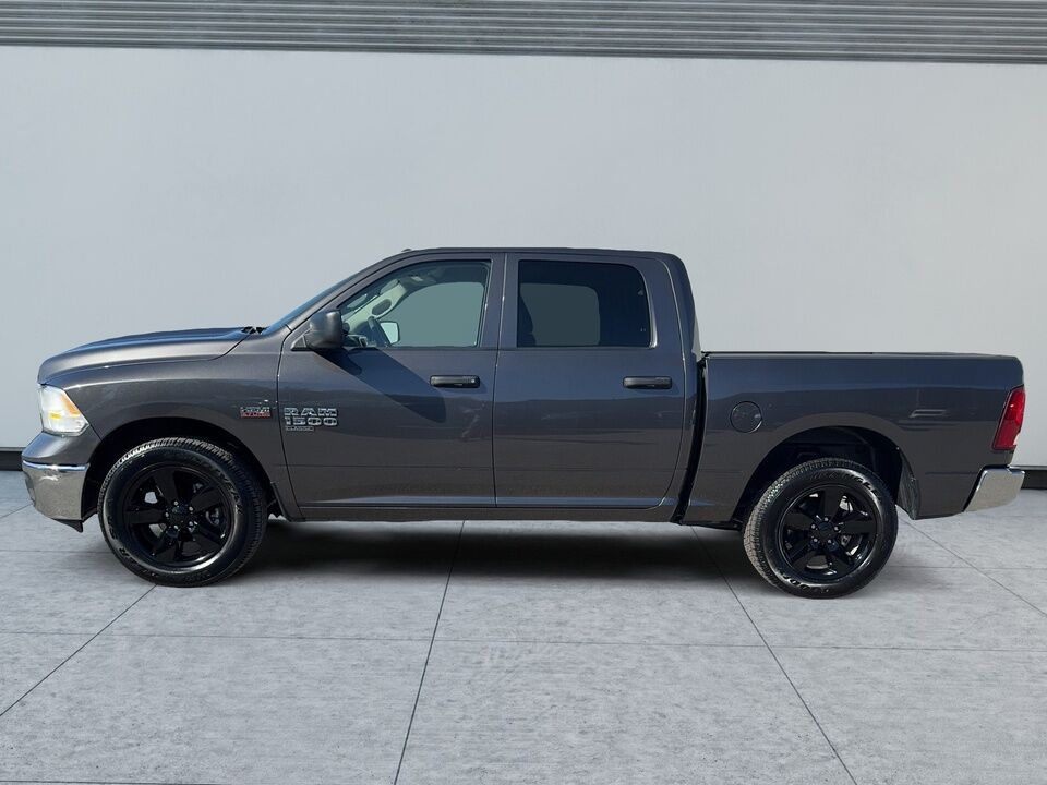 2023 Ram 1500 Classic  - Blainville Chrysler