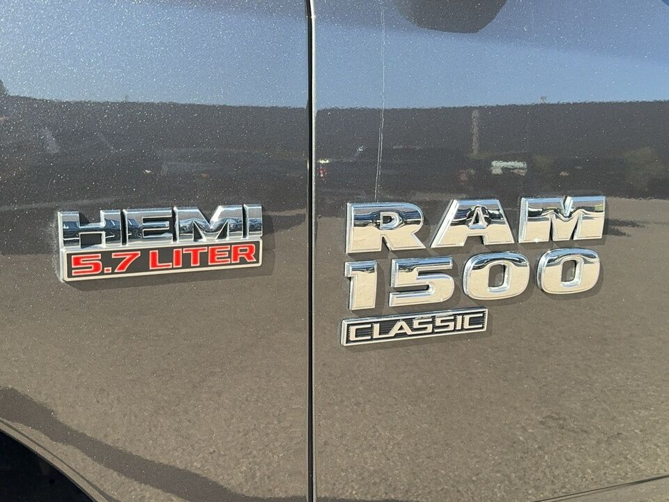 2023 Ram 1500 Classic  - Blainville Chrysler