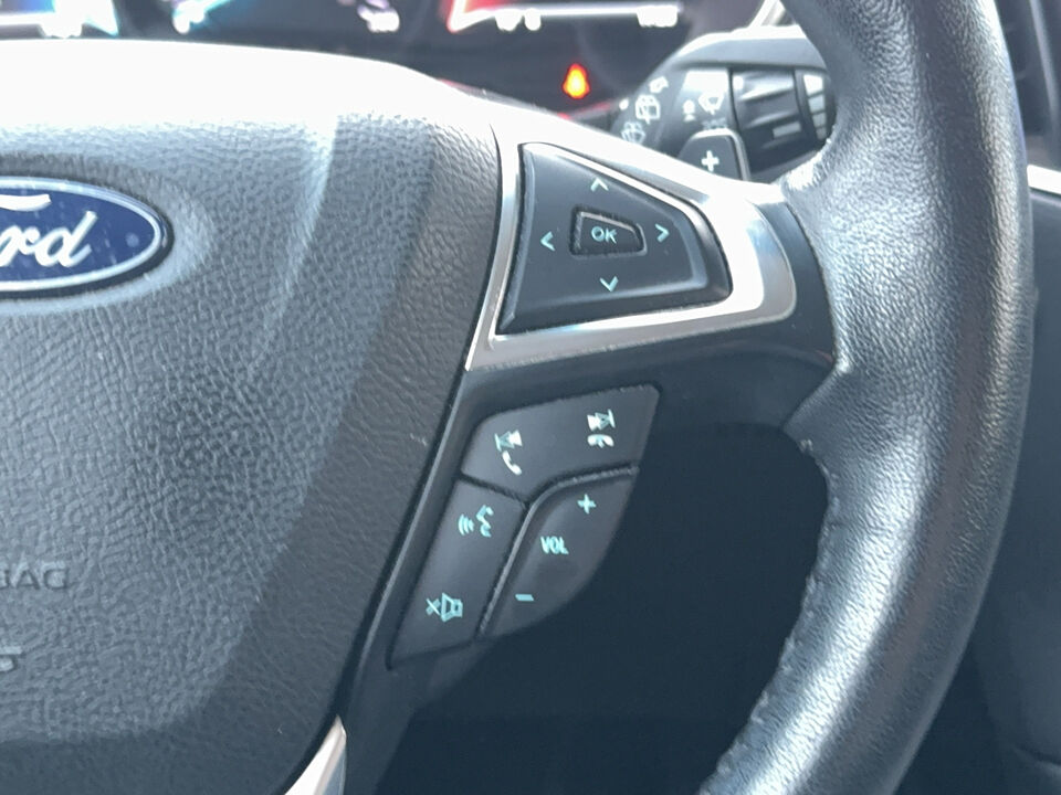 2019 Ford Edge  - Blainville Chrysler