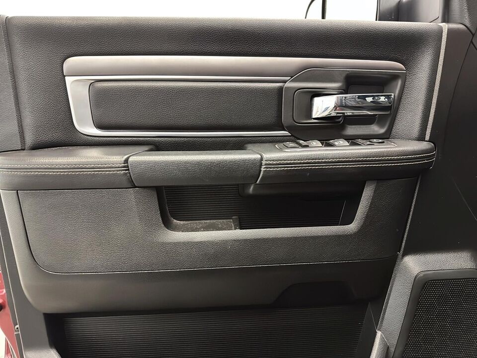 2021 Ram 1500 Classic  - Desmeules Chrysler