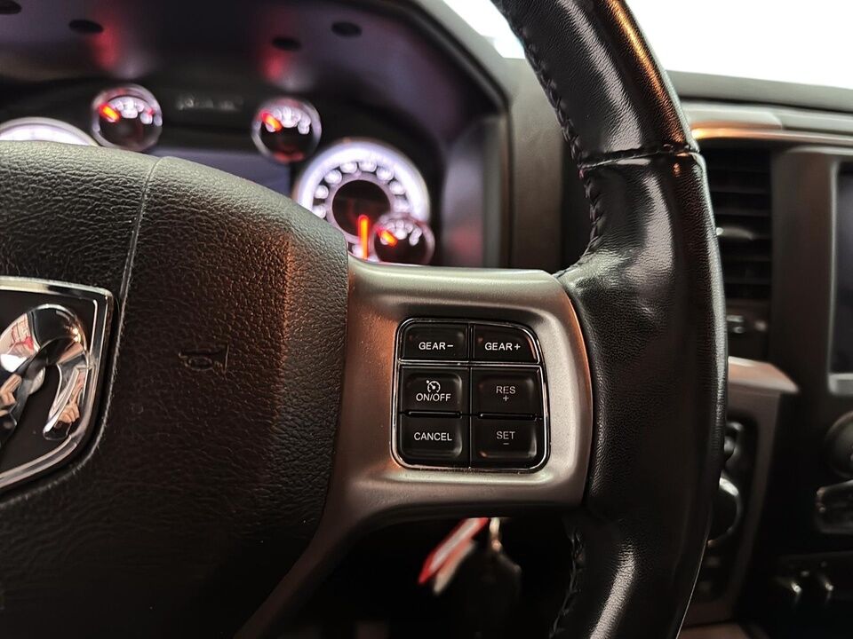 2021 Ram 1500 Classic  - Desmeules Chrysler