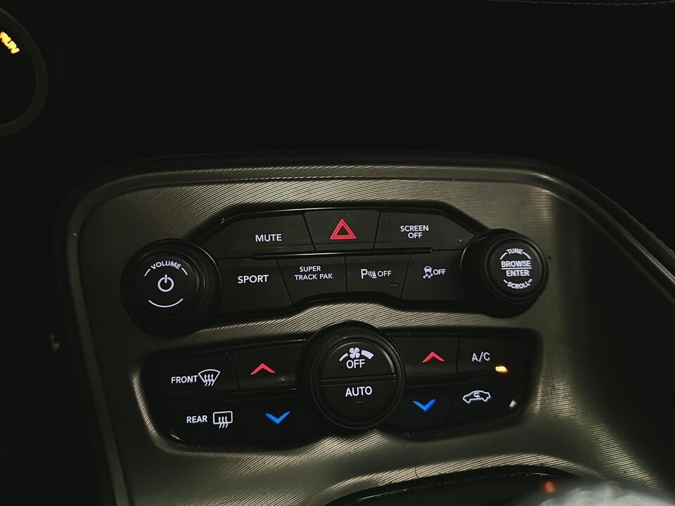 2023 Dodge Challenger  - Desmeules Chrysler