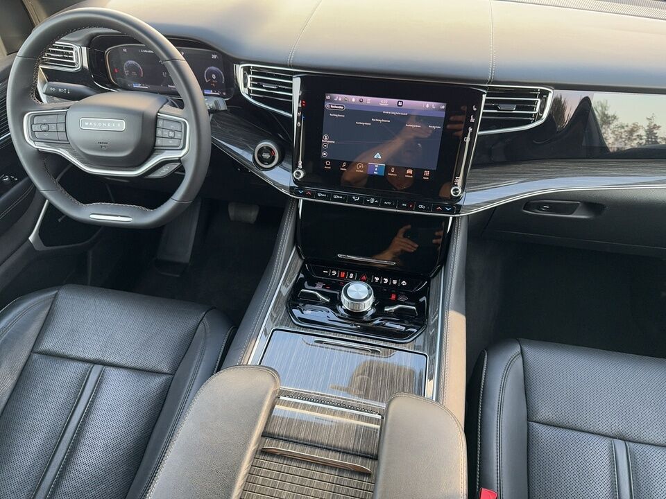 2022 Jeep Wagoneer  - Blainville Chrysler