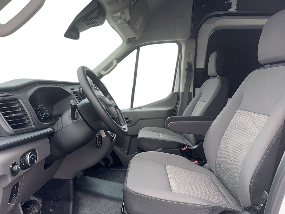 2024 Ford Transit Cargo Van  - Blainville Chrysler