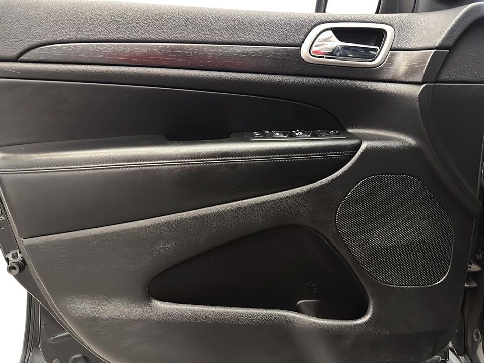2018 Jeep Grand Cherokee  - Desmeules Chrysler
