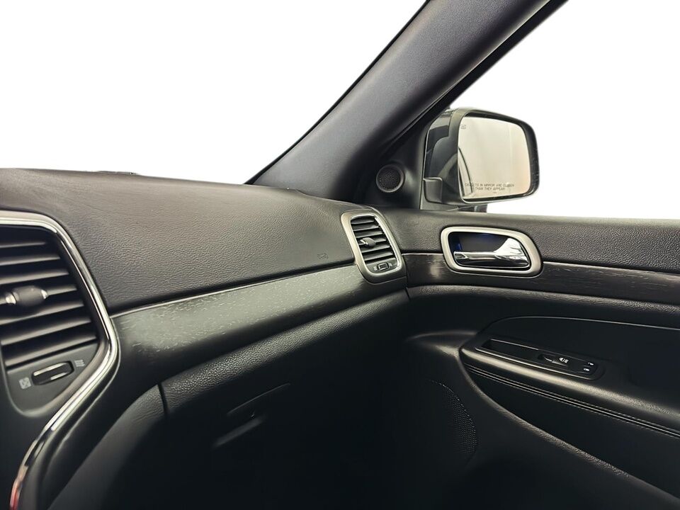 2018 Jeep Grand Cherokee  - Desmeules Chrysler