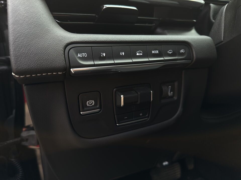 2024 Cadillac Escalade  - Desmeules Chrysler