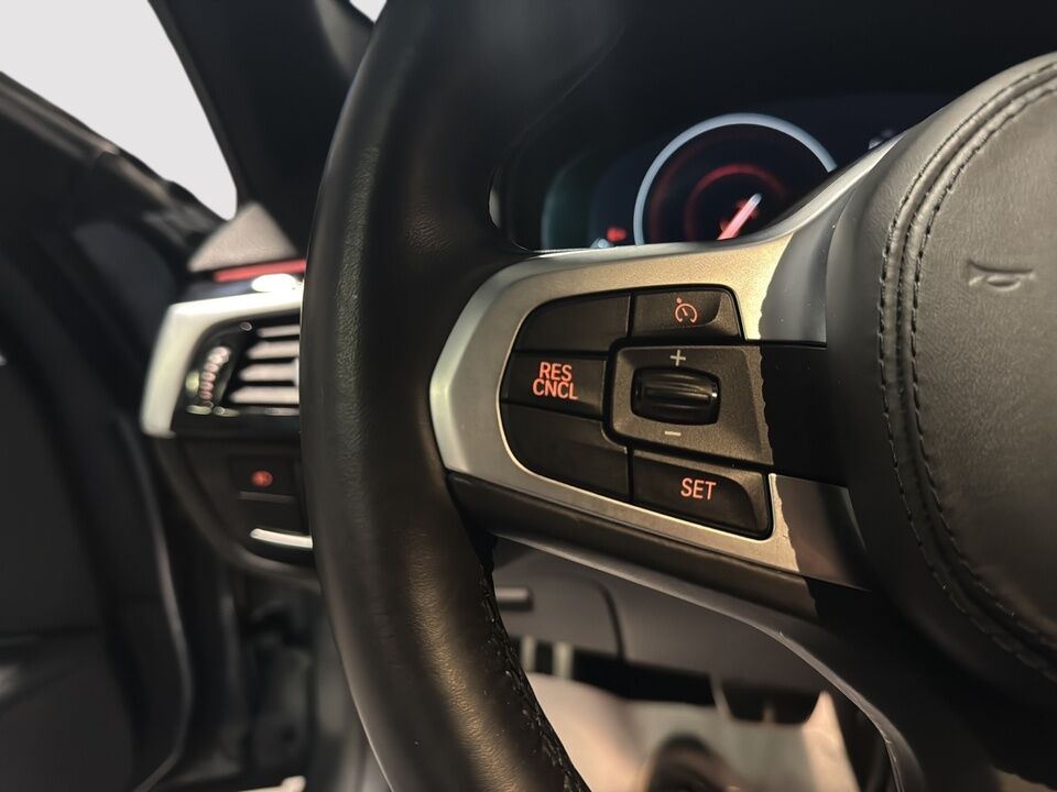 2019 BMW 5 Series  - Desmeules Chrysler
