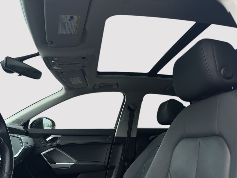 2021 Audi Q3  - Desmeules Chrysler