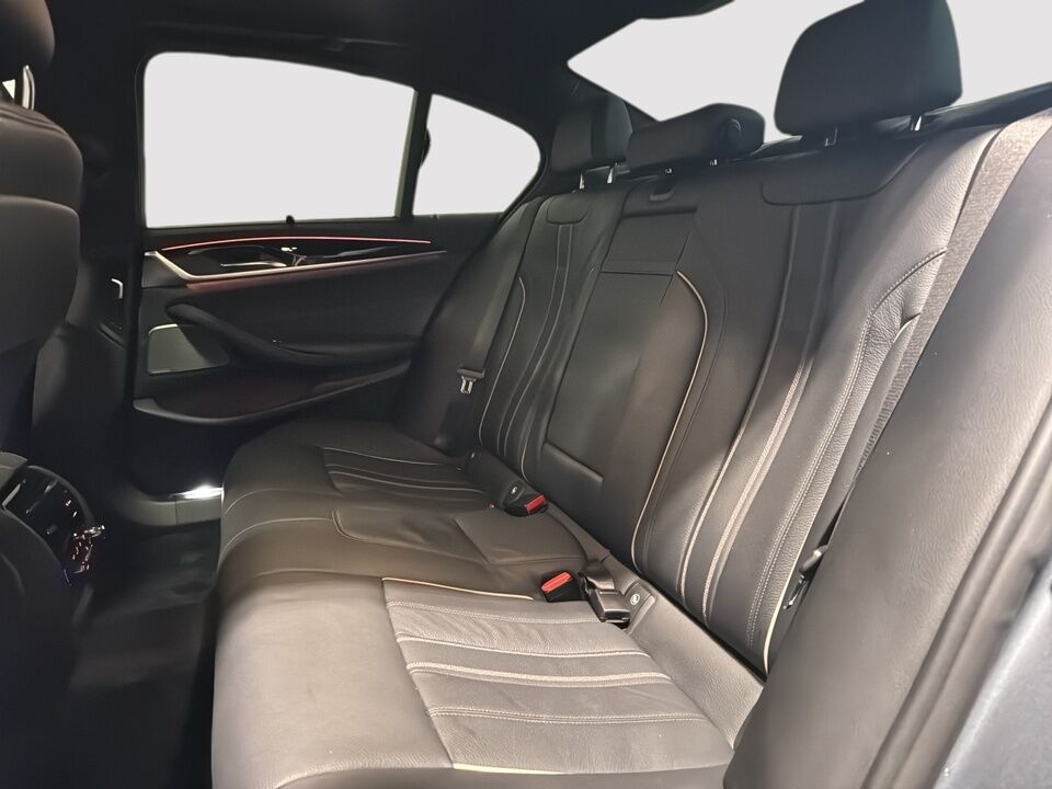 2019 BMW 5 Series  - Desmeules Chrysler
