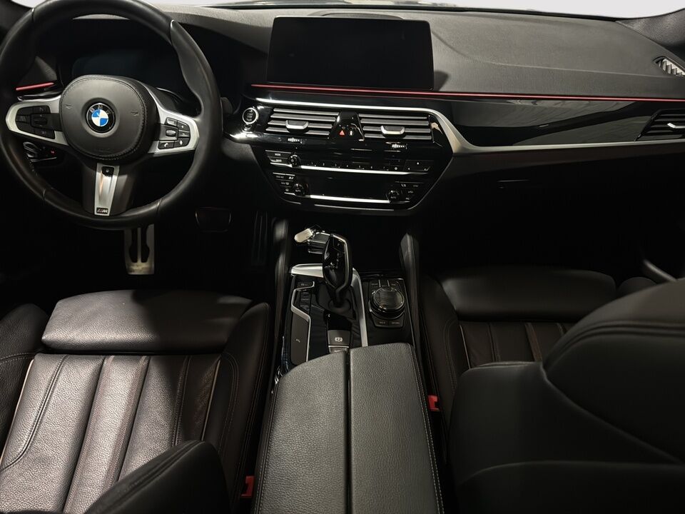 2019 BMW 5 Series  - Desmeules Chrysler