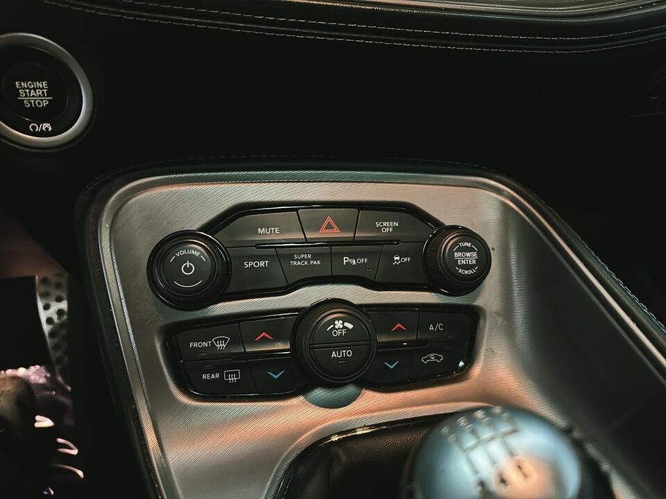 2023 Dodge Challenger  - Desmeules Chrysler