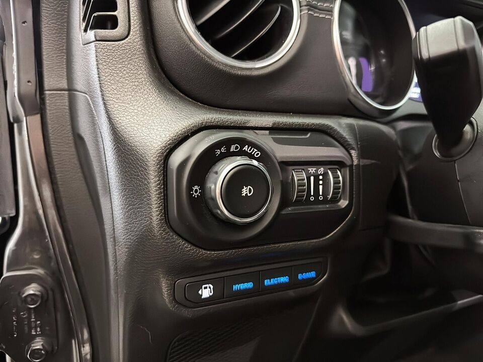 2022 Jeep Wrangler  - Desmeules Chrysler