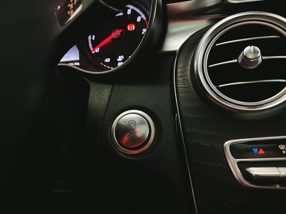 2019 Mercedes-Benz GLC  - Desmeules Chrysler