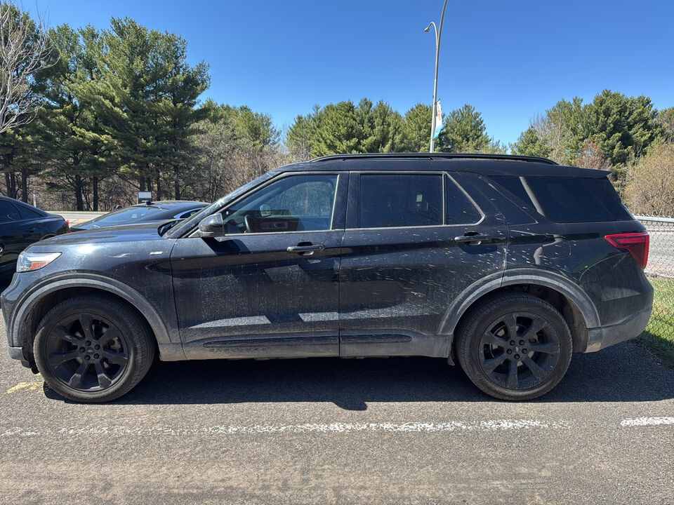 2023 Ford Explorer  - Desmeules Chrysler