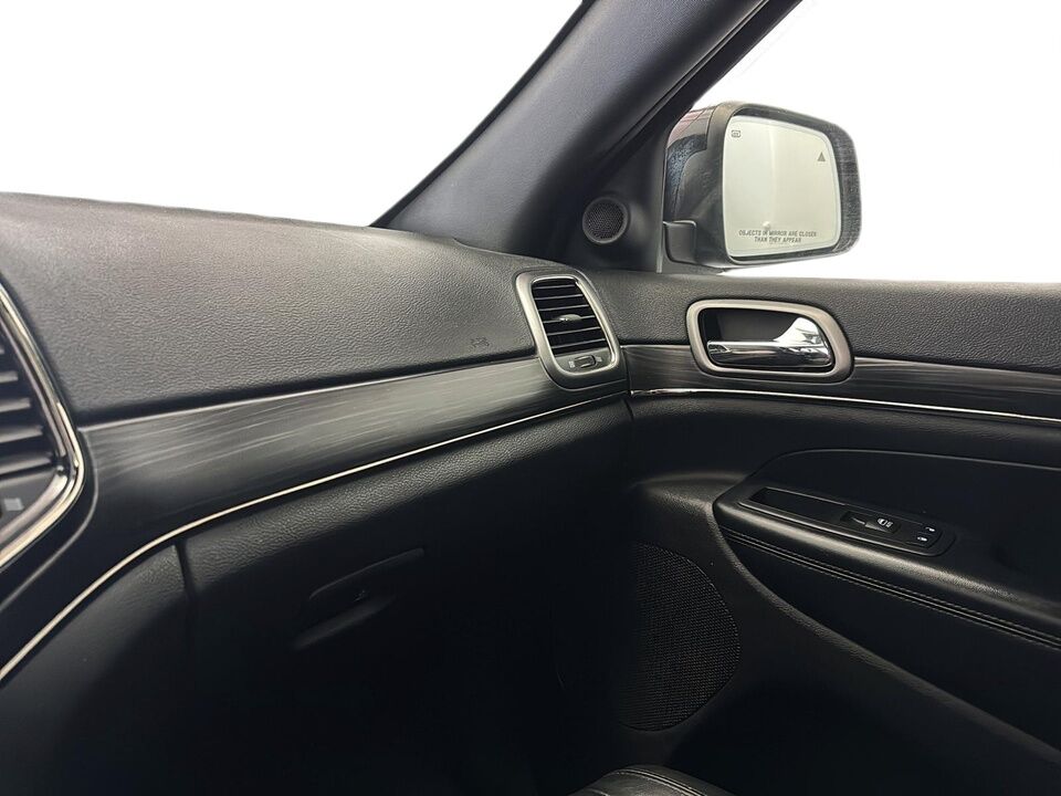 2019 Jeep Grand Cherokee  - Desmeules Chrysler