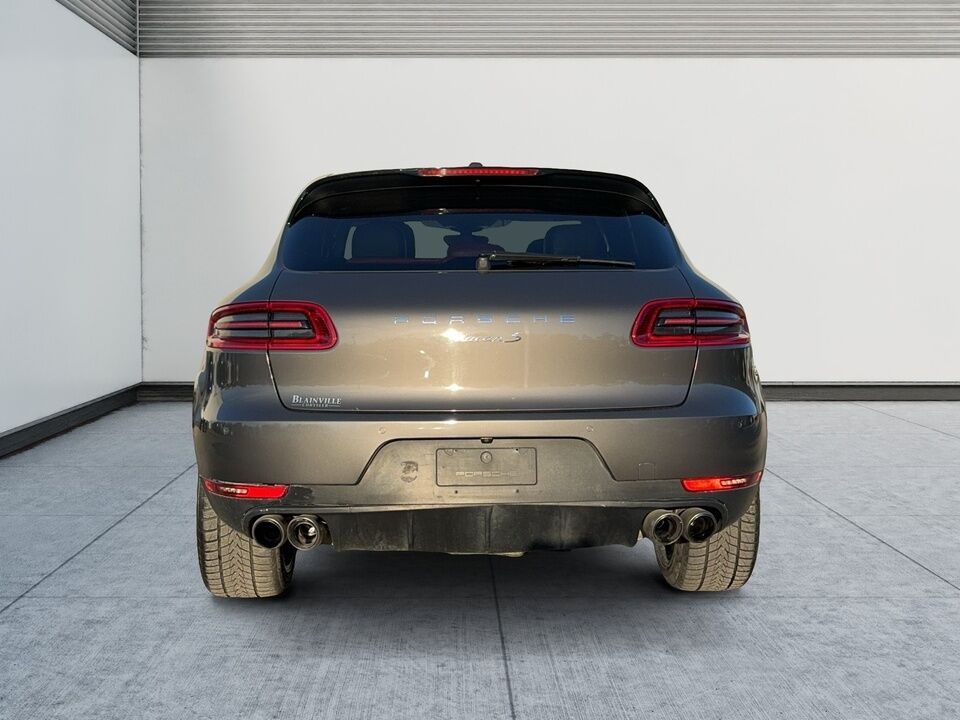 2015 Porsche Macan  - Desmeules Chrysler