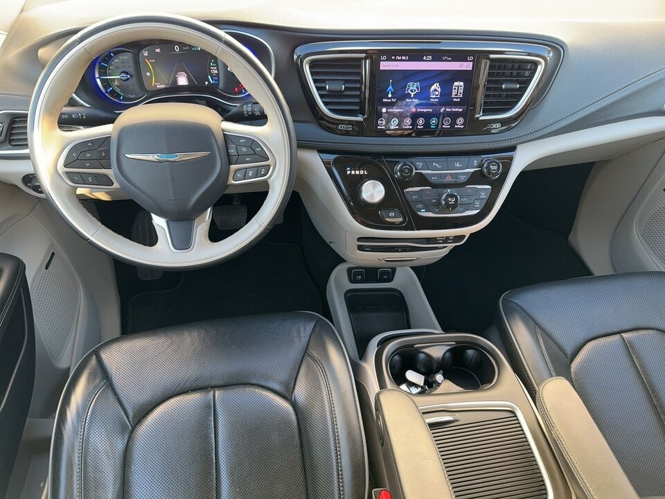 2020 Chrysler Pacifica  - Desmeules Chrysler