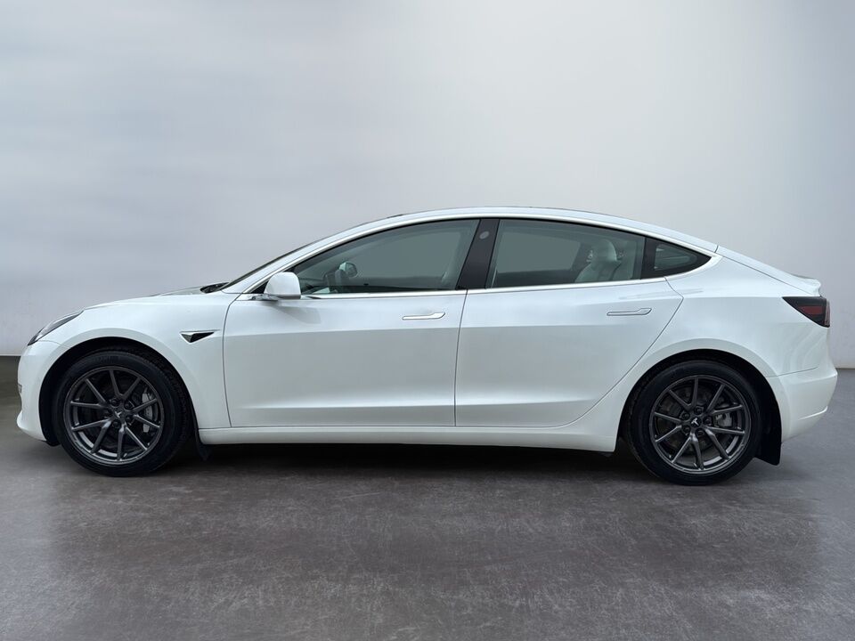 2020 Tesla Model 3  - Desmeules Chrysler