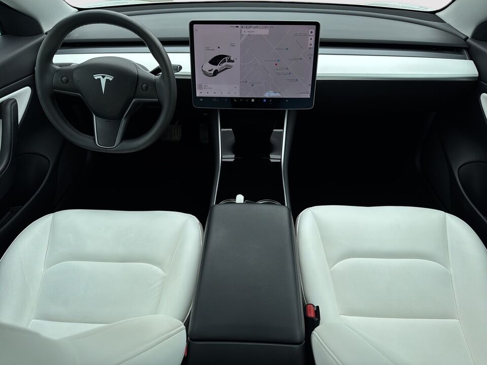 2020 Tesla Model 3  - Desmeules Chrysler
