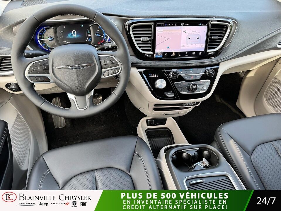 2023 Chrysler Pacifica Hybrid  - Blainville Chrysler