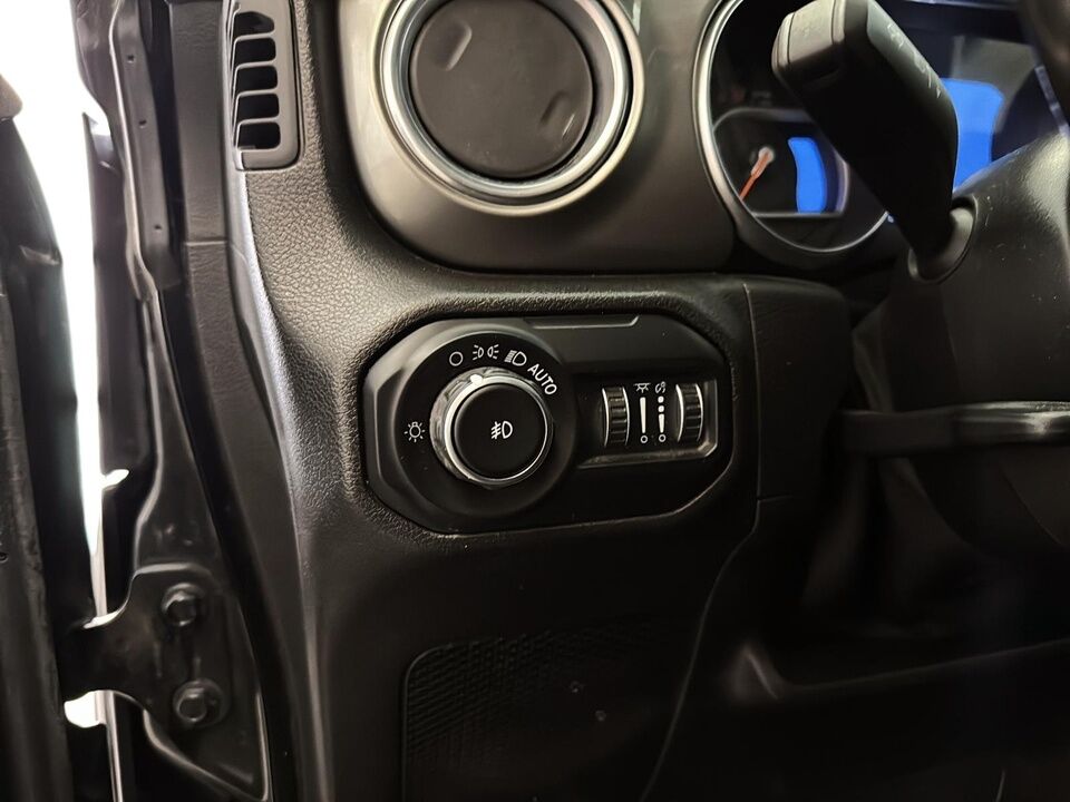 2019 Jeep Wrangler  - Desmeules Chrysler